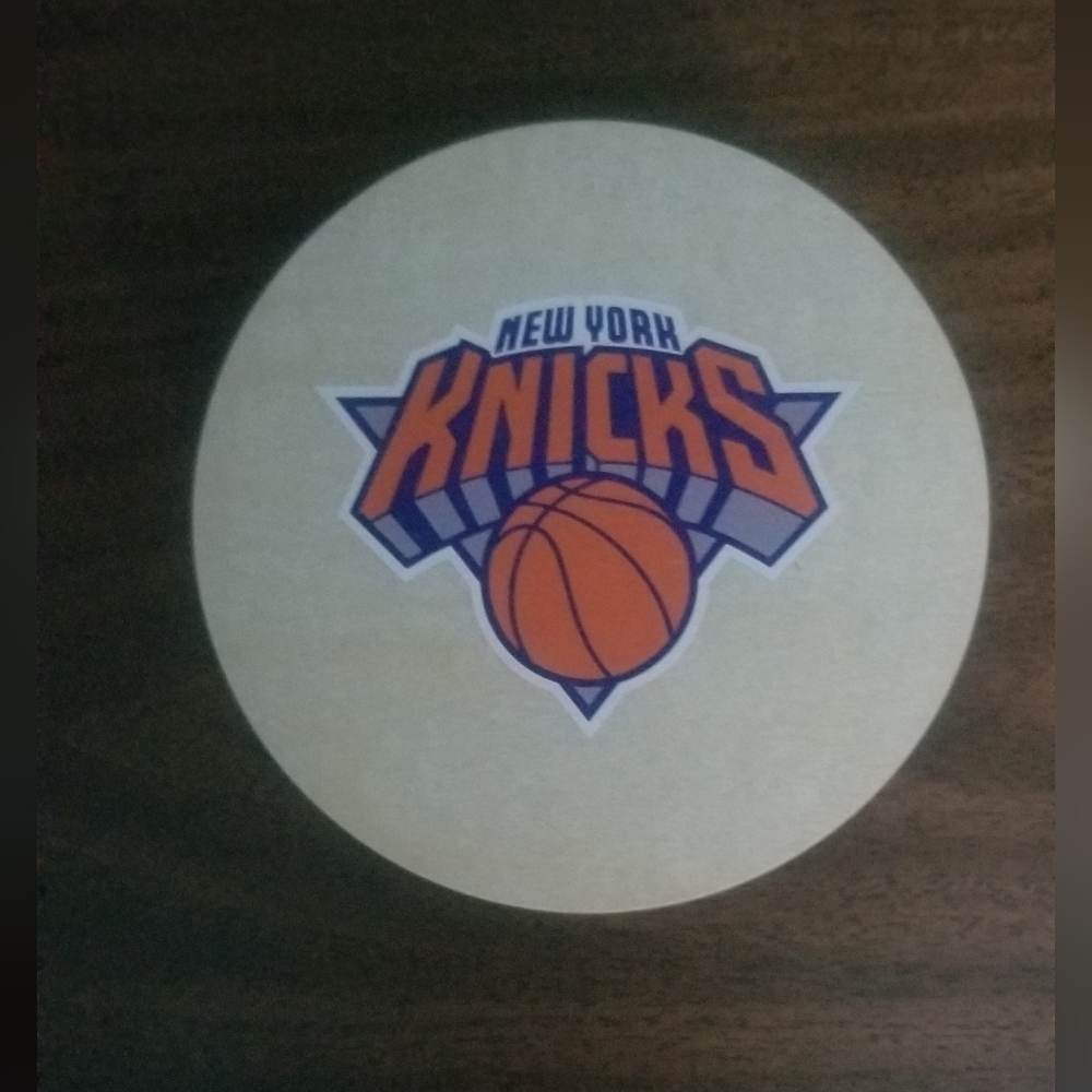 Knicks Three Wick Scented Candle: Citrus Volcano (14.5oz) - New